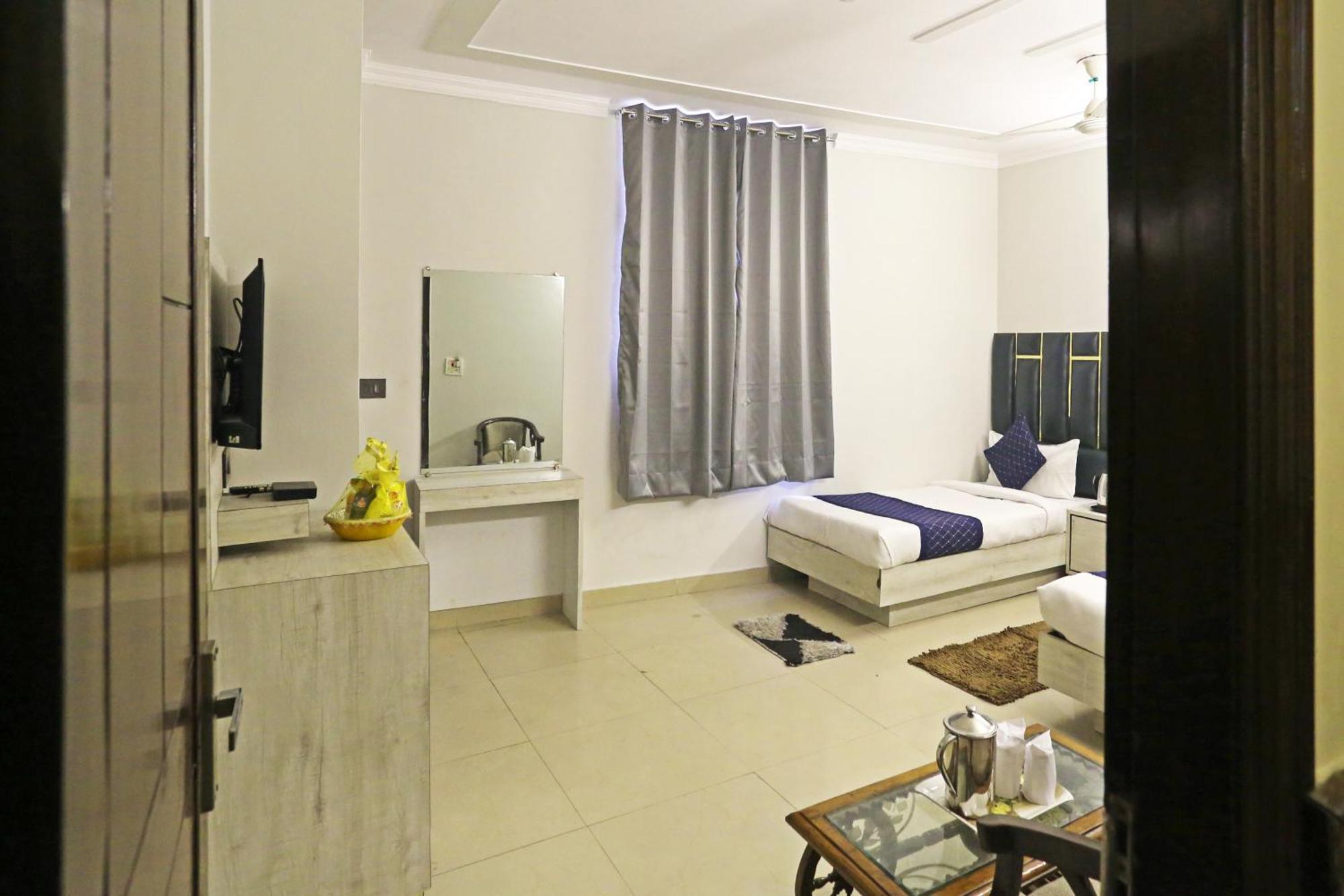 ניו דלהי Hotel Ratandeep At Paharganj מראה חיצוני תמונה